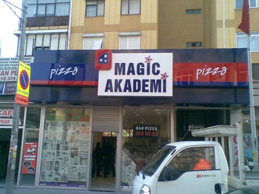 MAGİC AKADEMİ