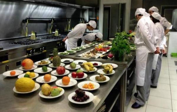 Chefschool Profesyonel Aşçılık Eğitimi